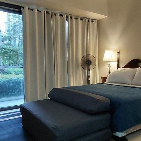 Naia Teminal 3,Newport,Pasay,Elegant Suites Манила Екстериор снимка