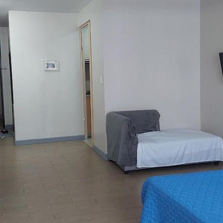 Naia Teminal 3,Newport,Pasay,Elegant Suites Манила Екстериор снимка