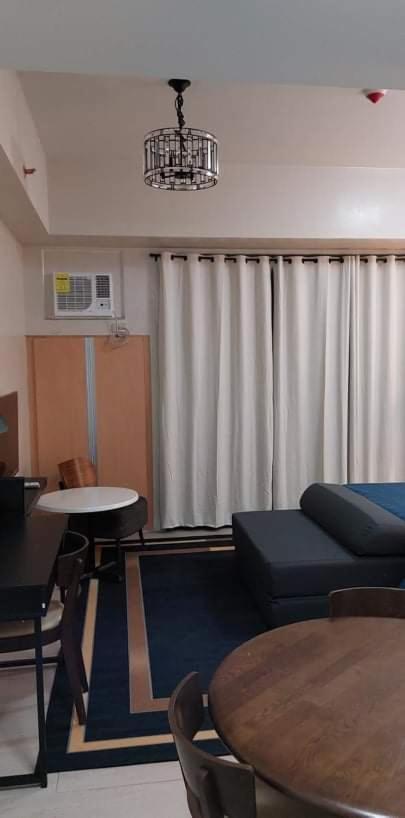 Naia Teminal 3,Newport,Pasay,Elegant Suites Манила Екстериор снимка