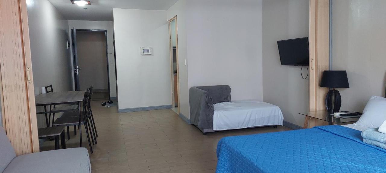 Naia Teminal 3,Newport,Pasay,Elegant Suites Манила Екстериор снимка
